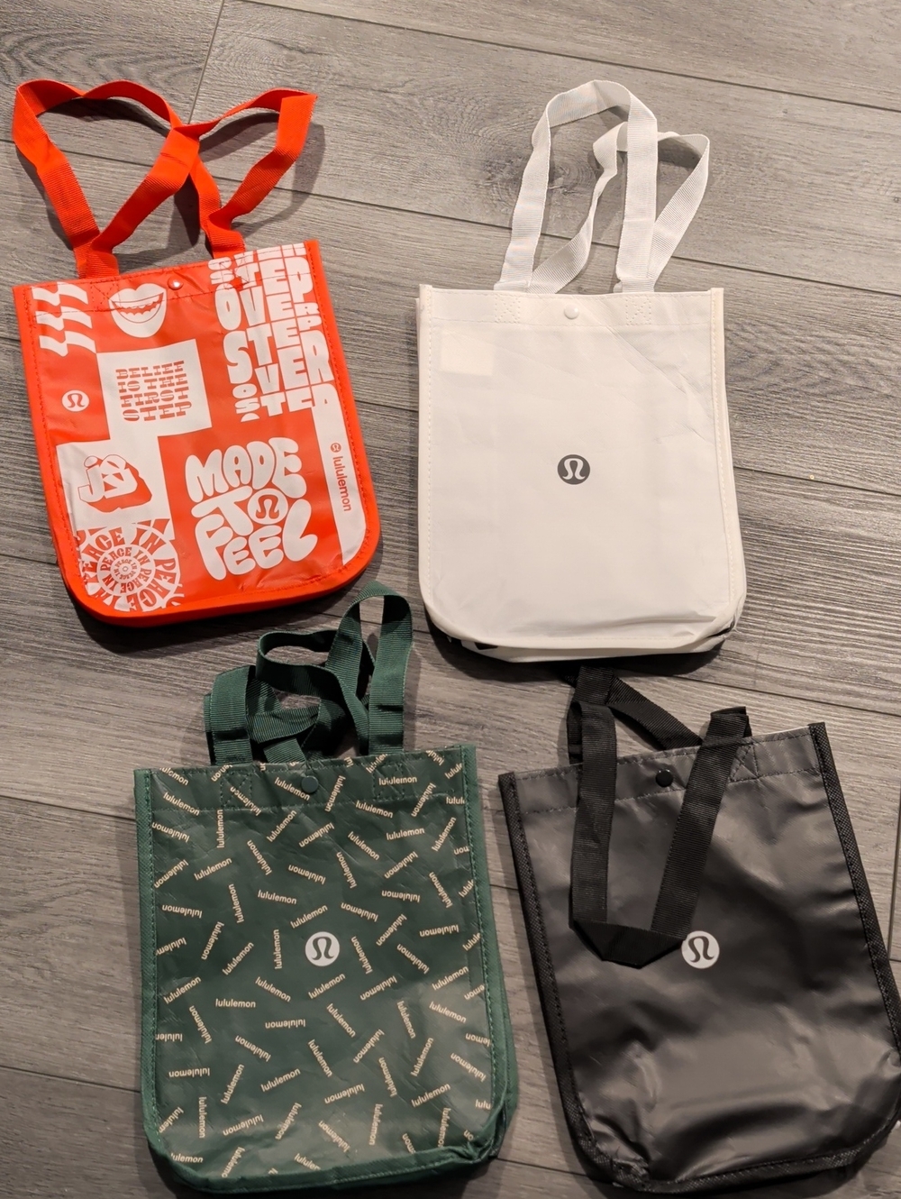 lululemon athletica Tote Bag Set Of 4